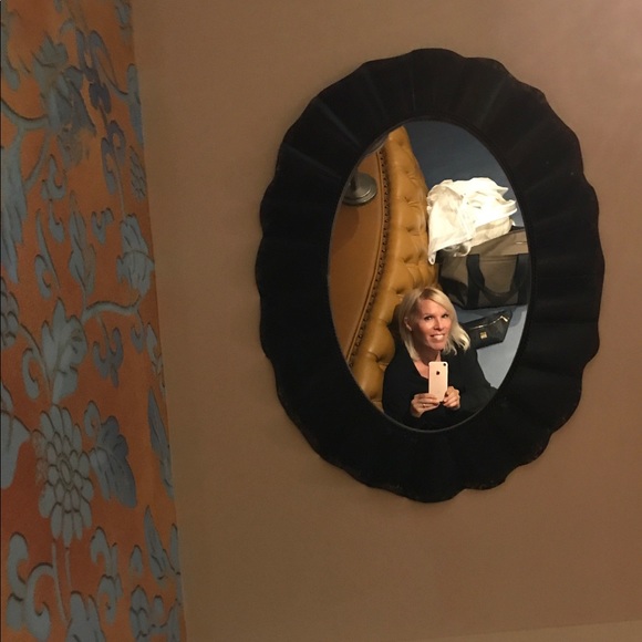 Meet your Posher, Shayne - Picture 2 of 2